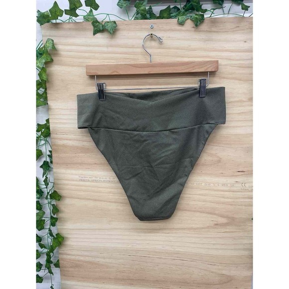 Size XX-Large Aerie Green Women's Swimsuit - Picture 2 of 3